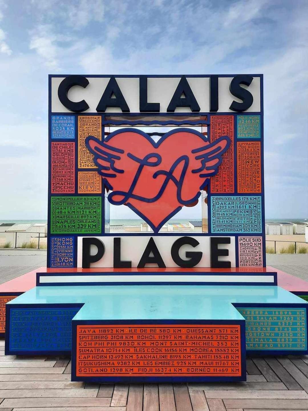 Calais Plage-Gare Appartement Elegant Tout Equipe Exterior foto